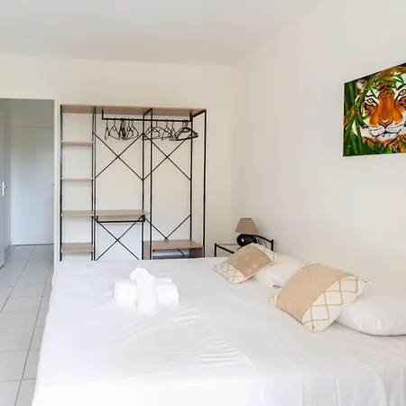 Les Palmiers Furnished Flat Lejlighed Cannes