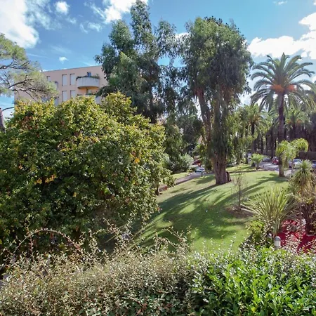 Les Palmiers Furnished Flat Cannes